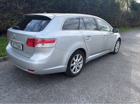 2009 Toyota Avensis D-4D TR 4DR 2.0 OVERMOUNT €2,750