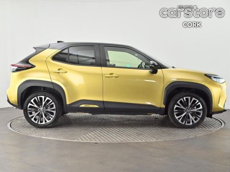 2021 Toyota Yaris Cross 1.5 Hybrid CVT €27,880