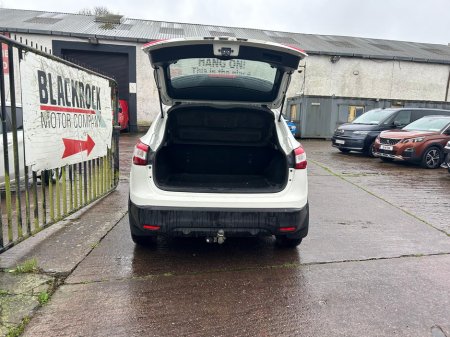 2017 Nissan Qashqai 1.6 SV CVT MY16 NC E6 DSL 4DR €14,950 thumbnail