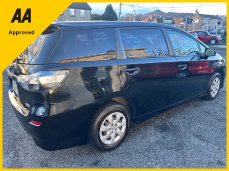 2013 Toyota Wish 2013 TOYOTA WISH PETROL AUTO AWD 7 SEATS €9,950 thumbnail
