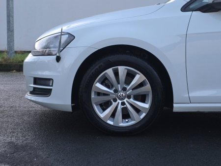 2014 Volkswagen Golf 1.2 TSI 110 bhp DSG Comfortline €11,900 thumbnail