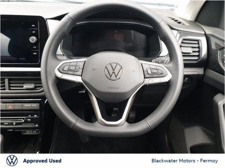 2026 Volkswagen T-Cross T-CROSS EDITION75 1.0 M5F 95HP €40,663 thumbnail