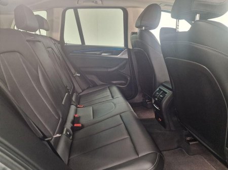 2024 BMW X3 xDrive30e xLine €54,975 thumbnail