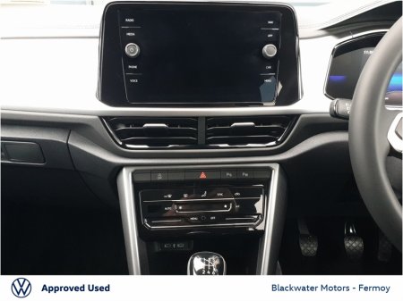 2026 Volkswagen T-Roc T-ROC ED 75 2.0TDI M6F 116HP thumbnail