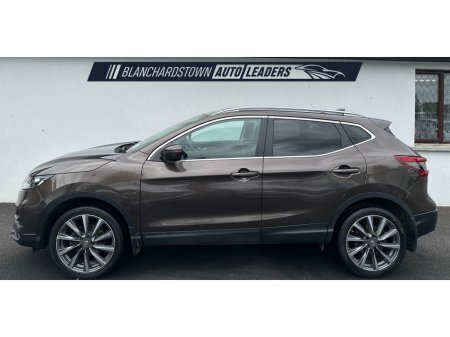2018 Nissan Qashqai 1.2 SV 115BHP NAV LEATHER SKY VIEW €14,995