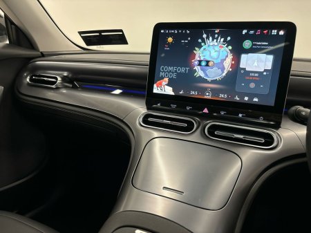 2025 Smart #1 SMART #1 Pro+ Electric Panoramic Sunroof - 360 camera - Reversing Camera - Sports Seats €26,950 thumbnail