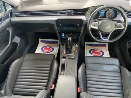 2021 Volkswagen Passat GTE S-A DSG