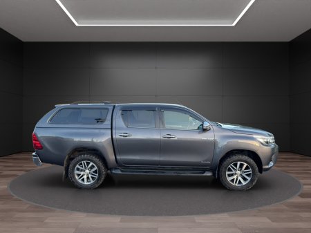 2020 Toyota Hilux 
