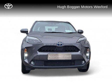 2025 Toyota Yaris Cross LUNA HYBRID! €29,995