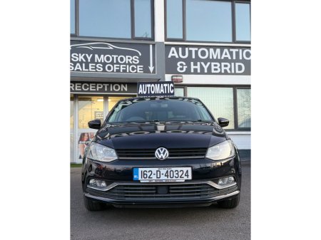 2016 Volkswagen Polo  €12,490