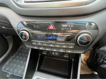 2016 Hyundai Tucson 1.7 CRDI SE NAV BL/DR 5 5DR €13,900 thumbnail