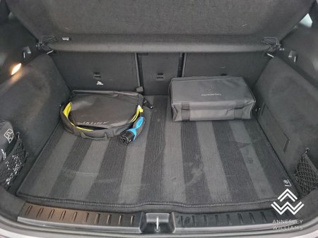 2021 Mercedes-Benz EQA EQA250 AMG Line 66.5 kWh €32,950 thumbnail