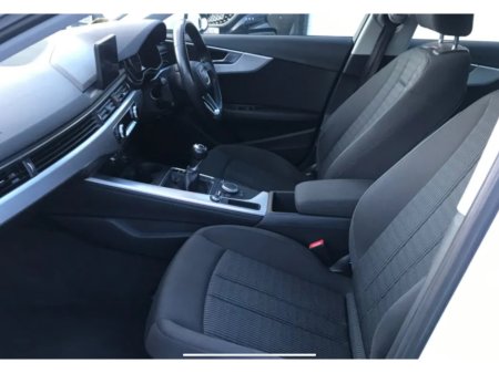 2016 Audi A4 2.0 TDI SE ULTRA 150PS 4DR AUTO €13,950 thumbnail