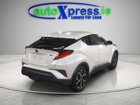2020 Toyota C-HR 1.8 Hybrid G Mode Leather Pack Safety Plus €23,250 thumbnail