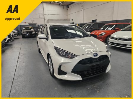 2020 Toyota Yaris Hybrid €17,950