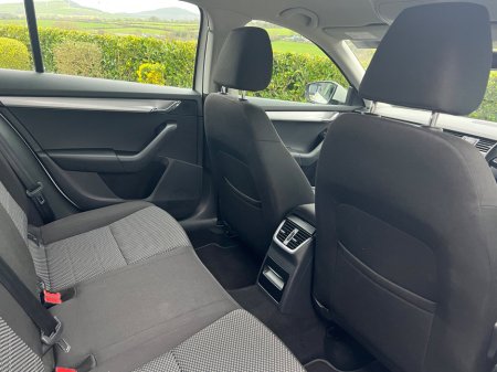 2017 Skoda Octavia AMBITION 1.0TSI 115HP €12,950 thumbnail