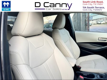 2022 Toyota Corolla HYBRID LUNA SPORT 4DR AUTO €25,900 thumbnail
