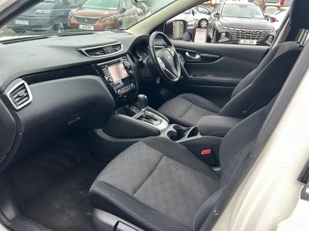 2017 Nissan Qashqai 1.6 SV CVT MY16 NC E6 DSL 4DR €14,950 thumbnail