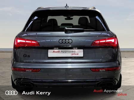 2024 Audi Q5 50TFSI E QUATTRO S-LINE AUTOMATIC €56,900 thumbnail
