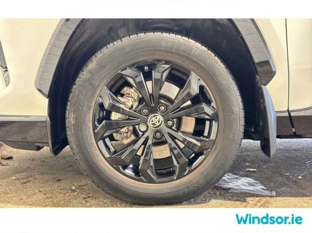 2022 Toyota Rav4 2.5 Hybrid Sport 2WD €41,995 thumbnail