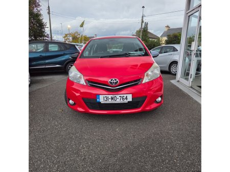 2013 Toyota Yaris 1.0 VVT-i 5Dr Sport €9,399