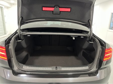 2019 Volkswagen Passat (191) PASSAT 2.0TDI DSG HIGHLINE LOW KMS VW/AUDI SPECIALISTS WWW.DENISDARCYCARS.IE €25,750 thumbnail