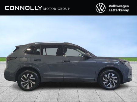 2026 Volkswagen Tiguan GREY ED75 1.5 PHEV DSG 204HP €51,995