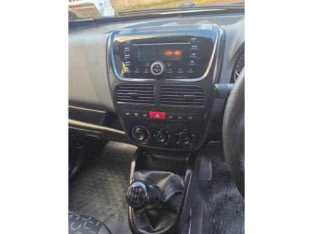 2017 Fiat Doblo DOBLO' CARGO SWB SX 1.3 95BHP MJ MJII E6 €6,000 thumbnail