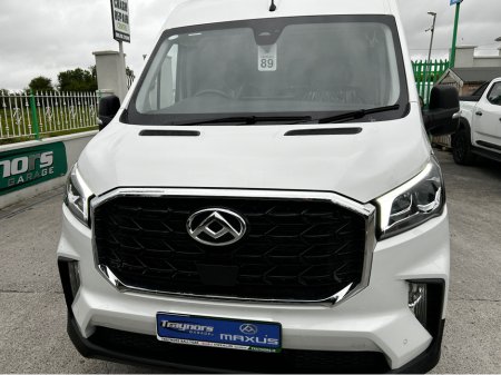 2026 Maxus Deliver 9 FWD MAXUS DELIVER 9 LUX MODEL WITH REAR CHEVRONS  ON REAR DOORS