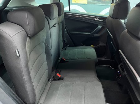 2019 Volkswagen Tiguan €26950 2019 VW TIGUAN 2.0 TDI AUTOMATIC HIGHLINE / 4MOTION / DIGITAL DASH €26,950