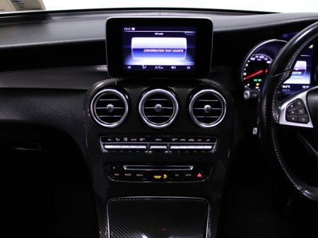 2017 Mercedes-Benz GLC Class 250 D 4MATIC AMG SPORT 5DR AU €25,950 thumbnail