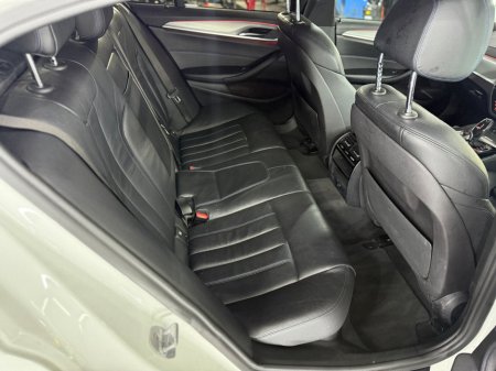 2017 BMW 5 Series 530e M Sport Auto €21,950 thumbnail