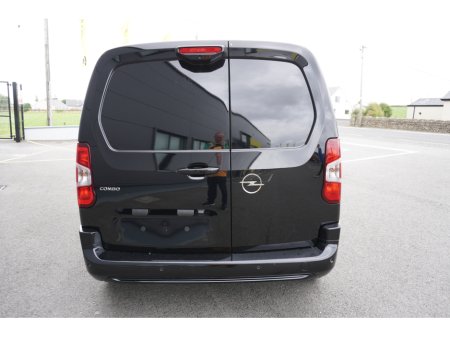 2026 Opel Combo SPORTIVE 1.5 D-TURBO €25,000 thumbnail