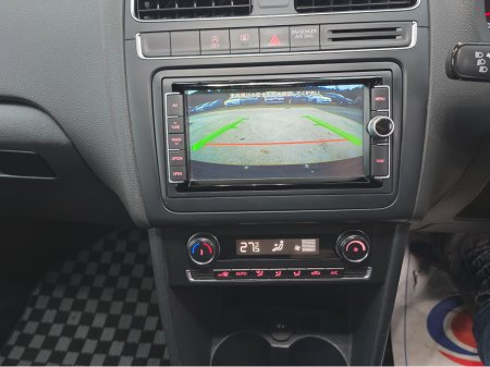 2017 Volkswagen Polo 1.2 TSI AUTOMATIC DSG €14,995 thumbnail