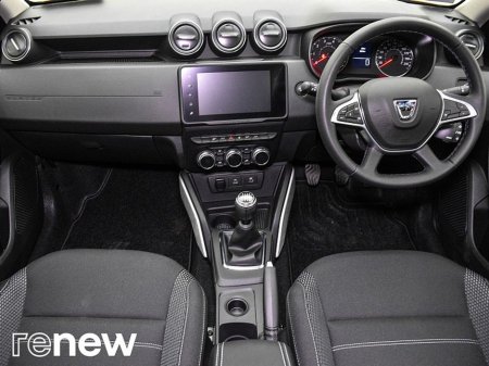 2022 Dacia Duster Prestige Blue dCi 115 4x2 €21,900