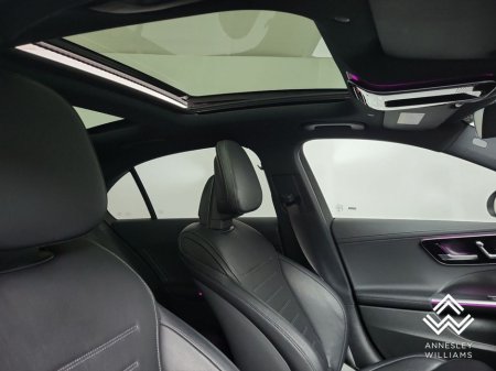 2023 Mercedes-Benz C Class C300e AMG Premium + €50,950 thumbnail