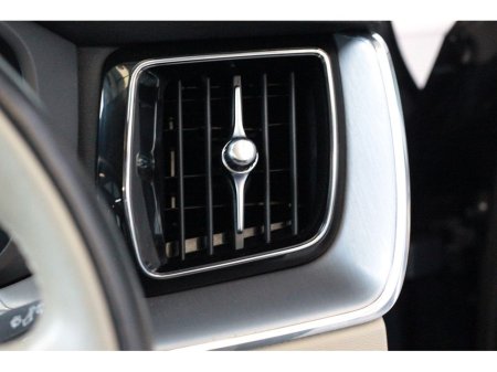 2021 Volvo XC60 T6 Inscription Expression €38,899 thumbnail