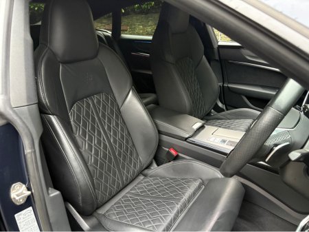 2023 Audi A7 55 TFSI E COMPETITION €55,950 thumbnail