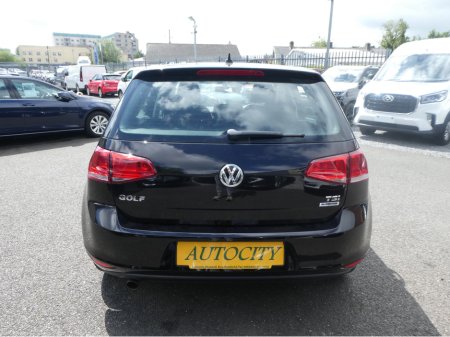2015 Volkswagen Golf TSI Bluemotion €13,950 thumbnail