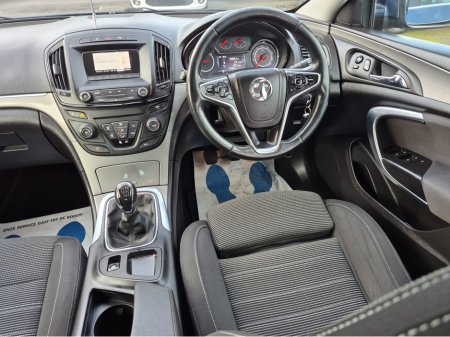 2016 Opel Insignia 1.6 SRI EF SS 5DR CDTI EXCLUSIVE 160PS AUTO 2.0 €5,999 thumbnail