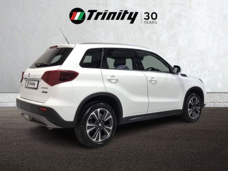 2025 Suzuki Vitara * Hybrid SZ5 * 1.5 AUTO * 4X4 ALLGRIP * TRINITY SKODA * €28,950