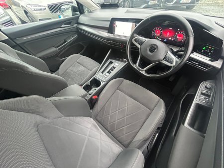 2020 Volkswagen Golf  €22,850 thumbnail