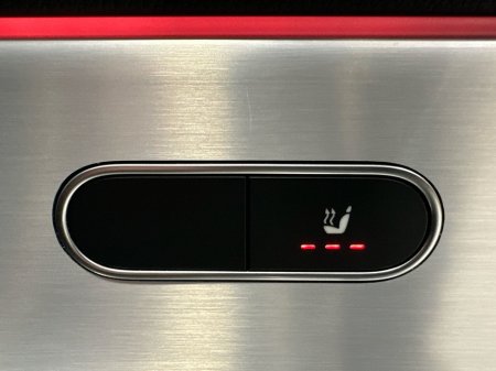 2024 Mercedes-Benz CLA Class CLA250 e AMG Line Executive 15.6 kWh PHEV €45,900 thumbnail