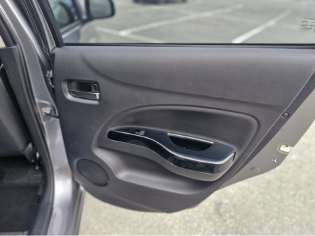 2016 Mitsubishi Mirage Automatic Finance Available €8,995 thumbnail