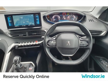 2022 Peugeot 3008 1.2 PureTech 130bhp Allure €27,995