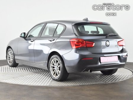 2015 BMW 1 Series 118i SE €13,880