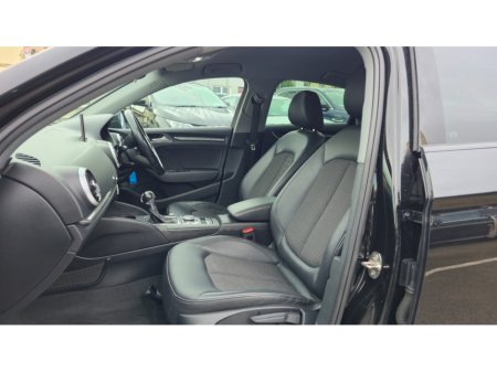 2017 Audi A3 Saloon LIMOUSINE 1.6 TDI 110 SE ST 4DR AUTO €16,450 thumbnail