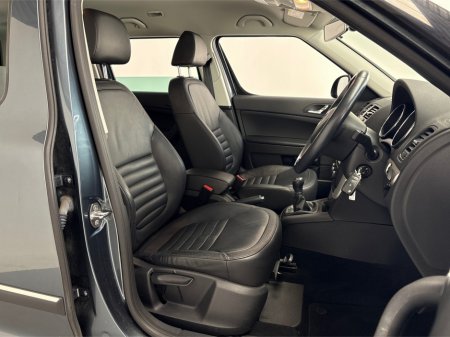 2016 Skoda Yeti OUTDOOR 2.0 TDI**TOUCHSCREEN BLUETOOTH MEDIA**MULTIFUNCTIONAL STEERING WHEEL**HEATED LEATHER SEATS**CRUISE CONTROL**PARKING SENSORS**AIR CONDTIONING**ELECTRIC WINDOWS **ISOFIX**FINANCE AVAILABLE** €11,995 thumbnail