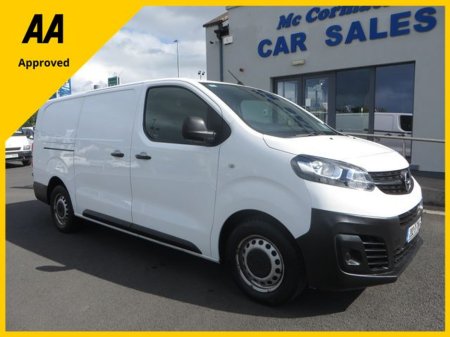 2020 Opel Vivaro L2H1 2900 1.5 5DR // LWB // TWIN SLIDING DOOR // €16,950