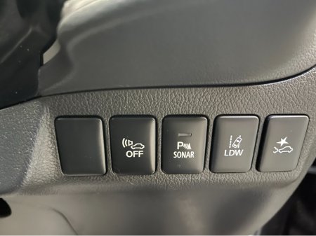 2017 Mitsubishi Outlander HYBRID 2.0 PHEV AUTOMATIC 5DR MODEL  www.bolandscarcentre.ie €17,900 thumbnail